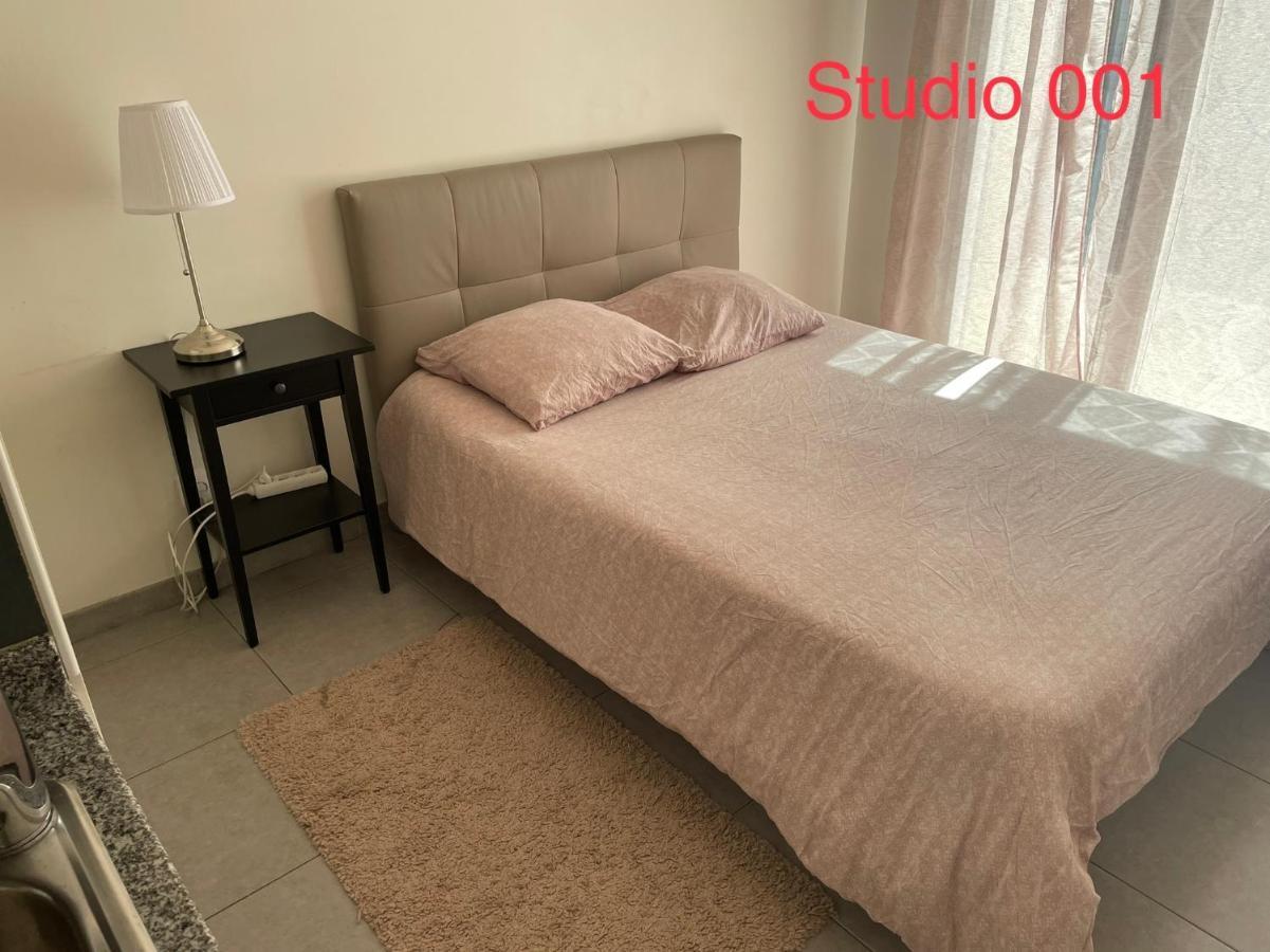 Studio A 300 M De La Gare De Mantes-La-Jolie Extérieur photo